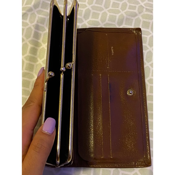 SOLD - Picture 4 of 6